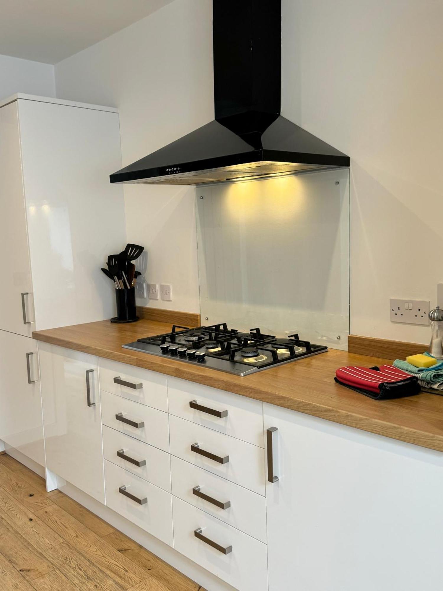 The Ravens Inn, 4 - Bed, Sleeps 6, Pets Welcome Ulverston Kültér fotó