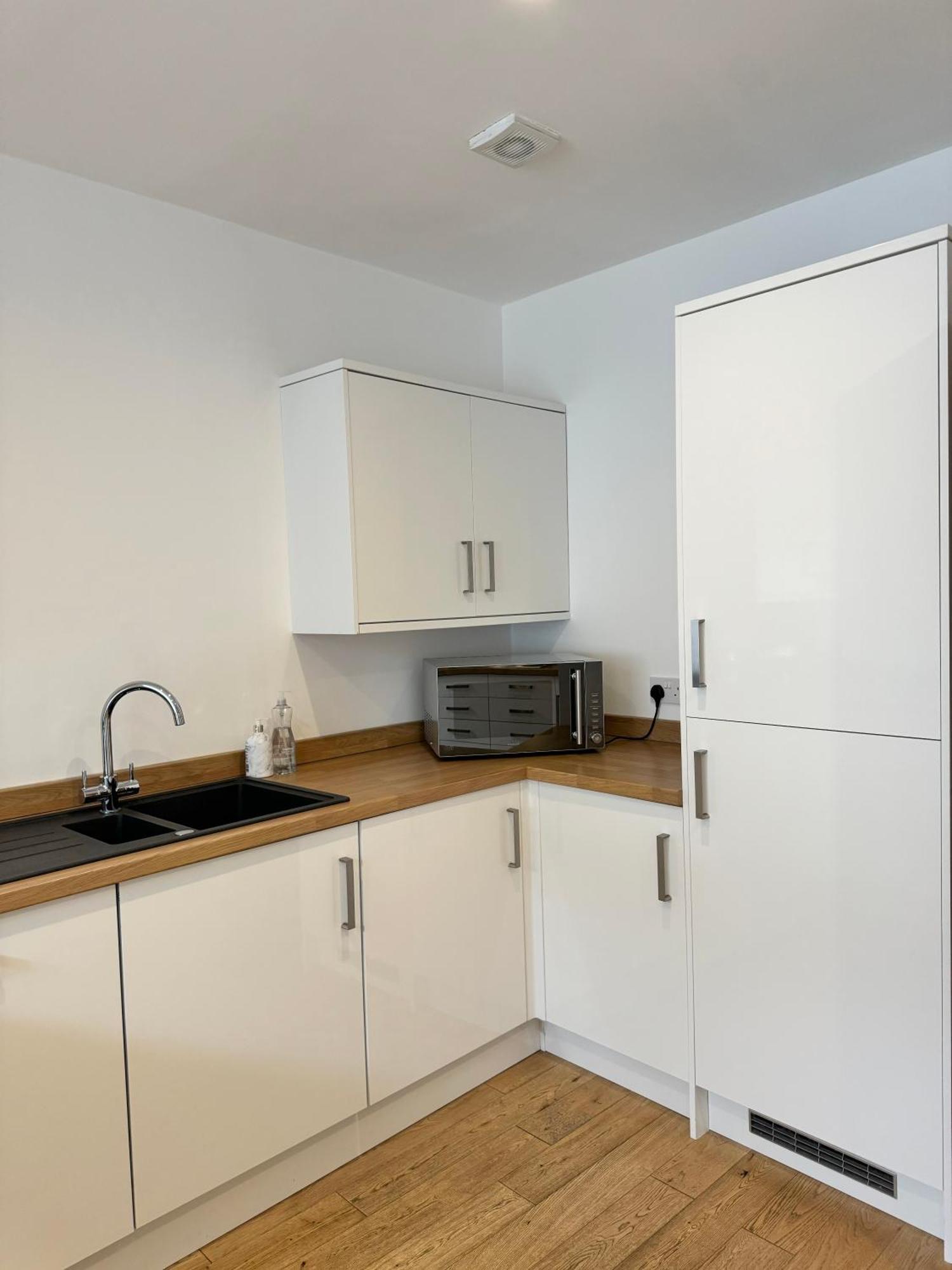 The Ravens Inn, 4 - Bed, Sleeps 6, Pets Welcome Ulverston Kültér fotó